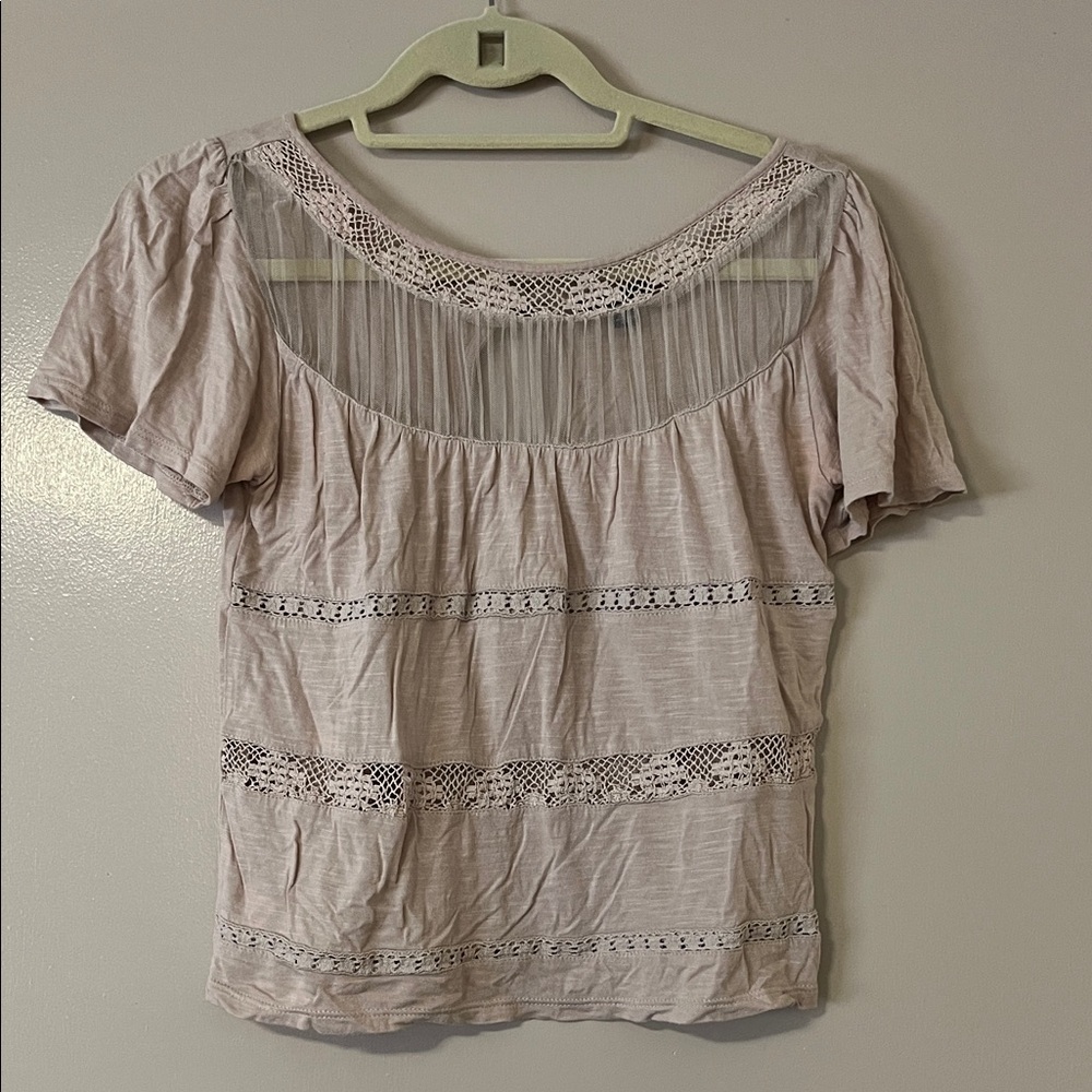 American Eagle Outfitters. XS top. GUC. Beautiful top with many details.